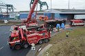 LKW umgestuerzt Niehler Hafen P122